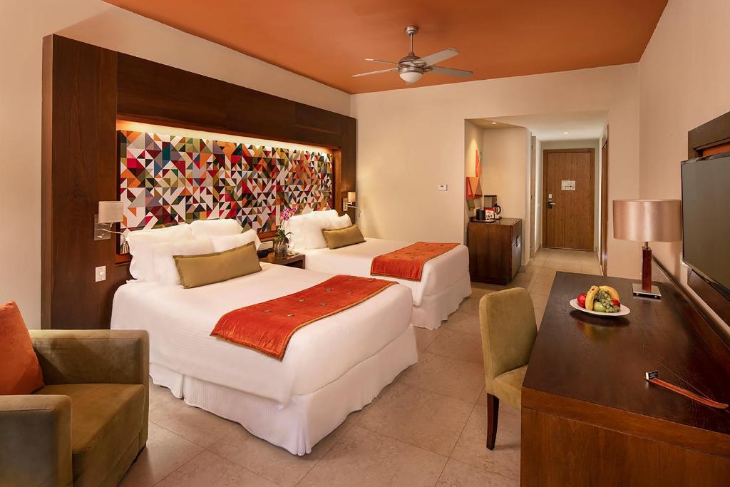 Отзывы об отеле Breathless Punta Cana Resort & Spa