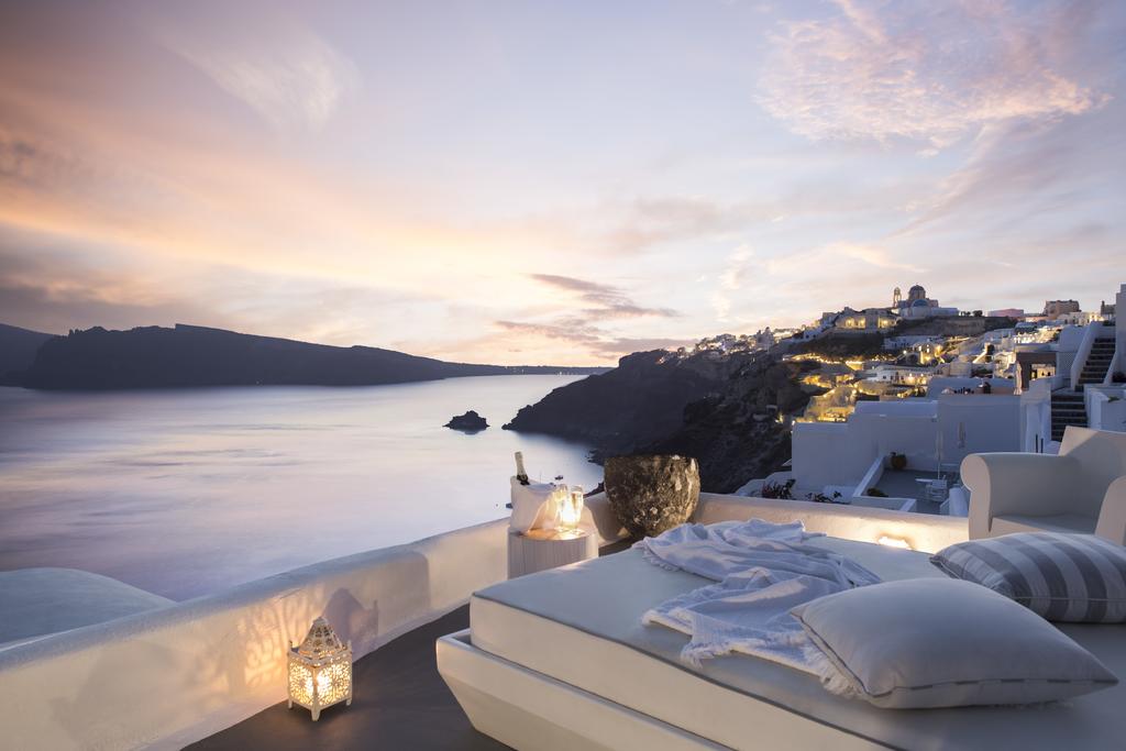 Фото отеля Kirini Suites & Spa Hotel Santorini