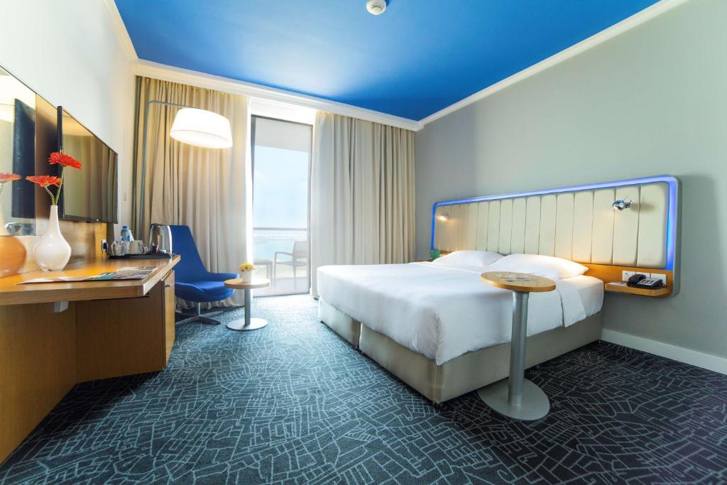 Отель, Park Inn by Radisson Abu Dhabi Yas Island