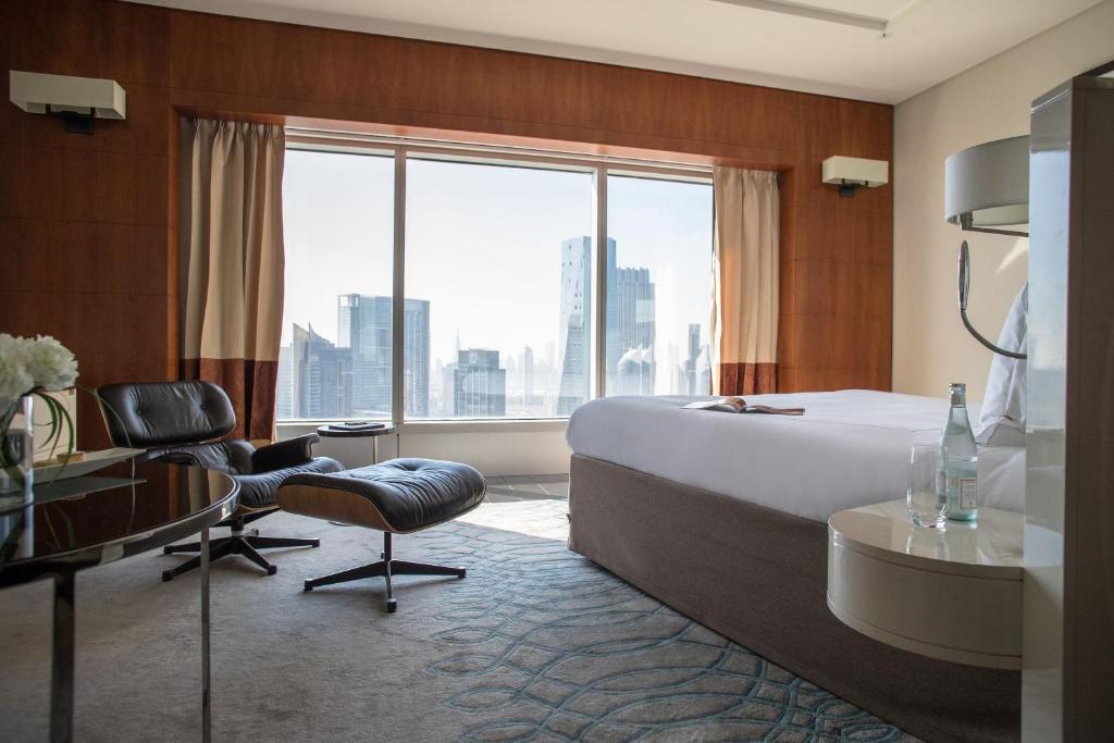 Тури в готель Jumeirah Emirates Towers Дубай (місто)