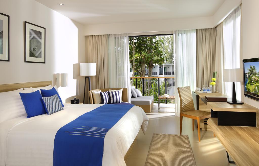 Hotel reviews Le Meridien Phuket Mai Khao Beach (ex. Holiday Inn Phuket Mai Khao Beach)