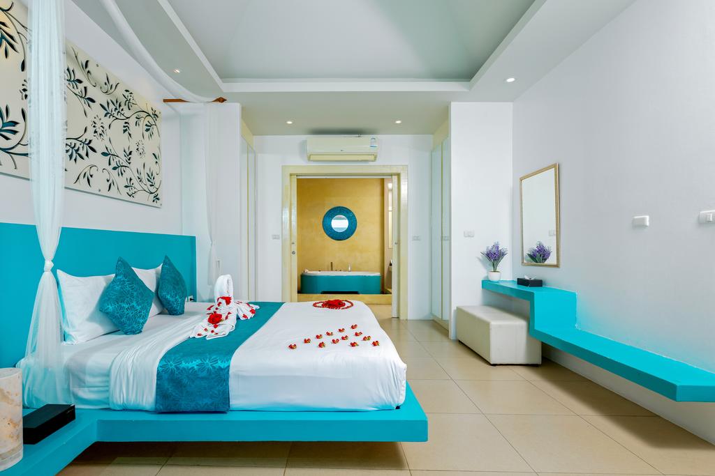 Отель, 4, Grand Bleu Ocean View Pool Suite