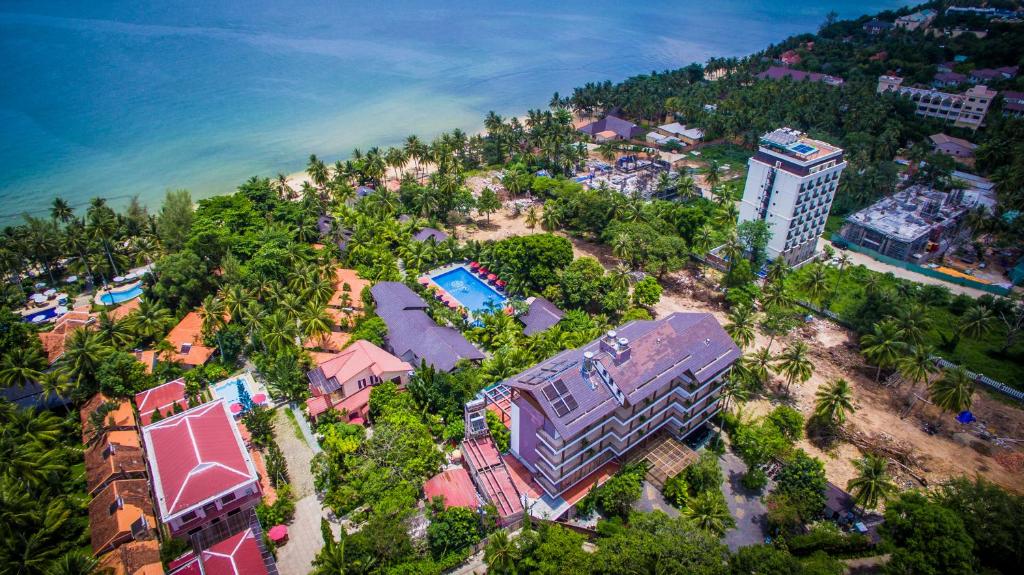 Горящие туры в отель Tropicana Resort Phu Quoc Фу Куок (остров)