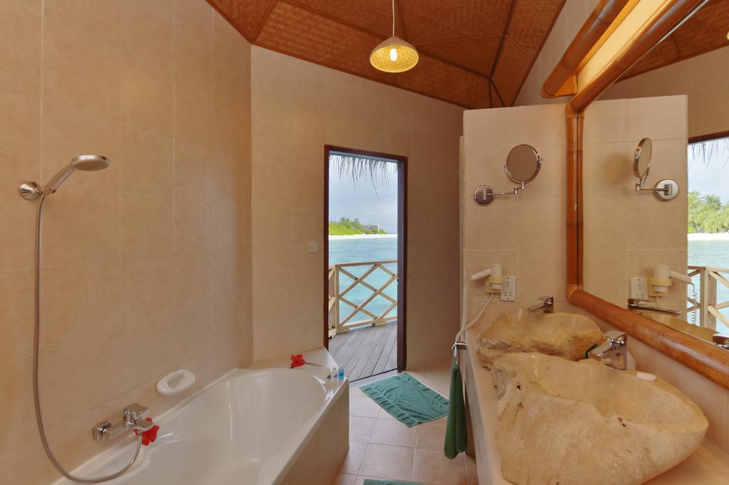 Горящие туры в отель Angaga Island Resort Хаа Алифу Атолл Мальдивы