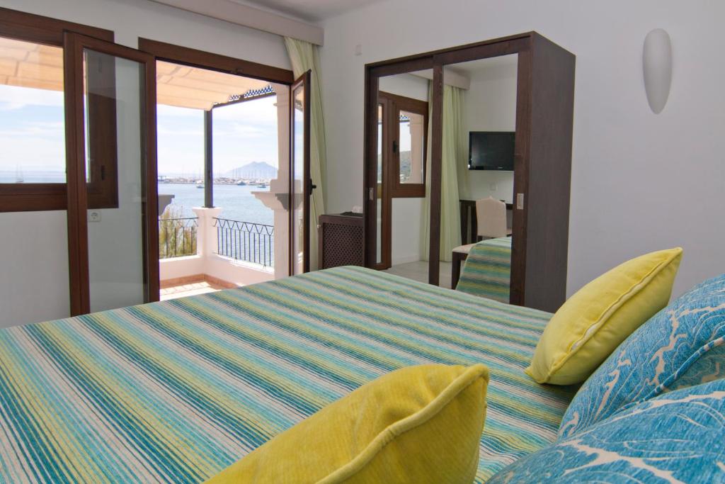 Hot tours in Hotel Hoposa Bahia Mallorca Island