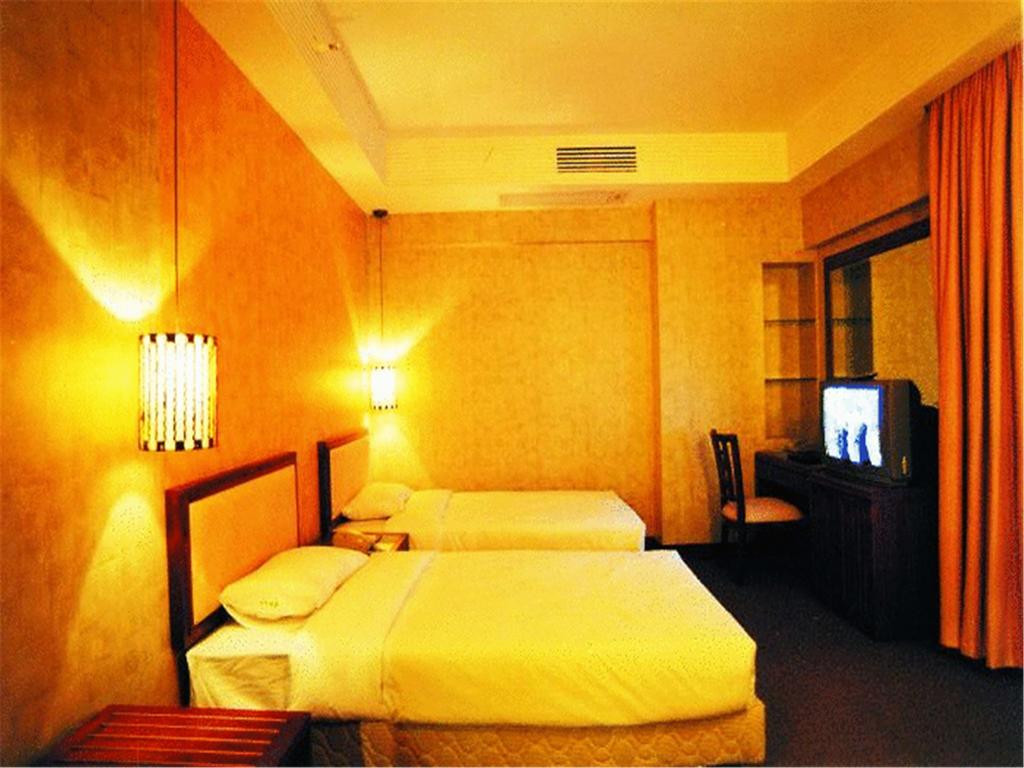 Отзывы про отдых в отеле, Yihe Hotel Guangzhou