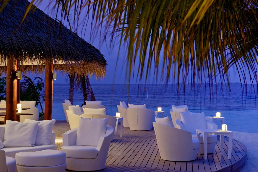 Kandolhu Island Resort Malediwy ceny
