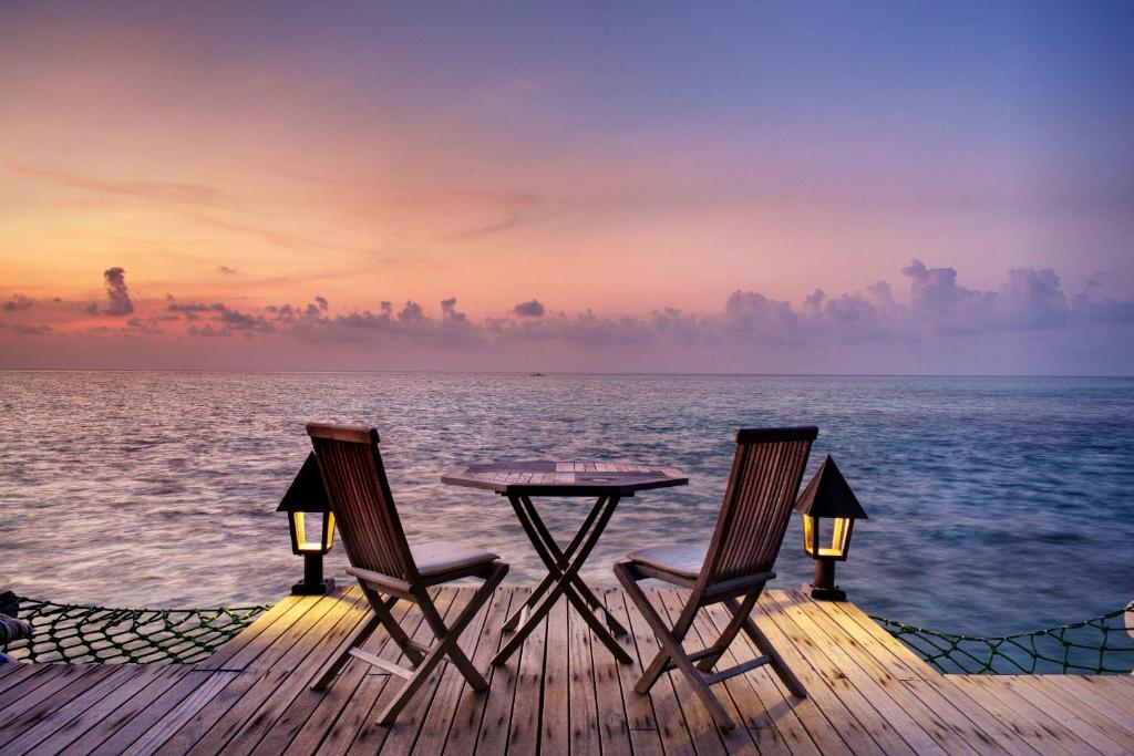 Gangehi Island Resort, Atole Ari i Rasdhoo, Malediwy, zdjęcia z wakacje