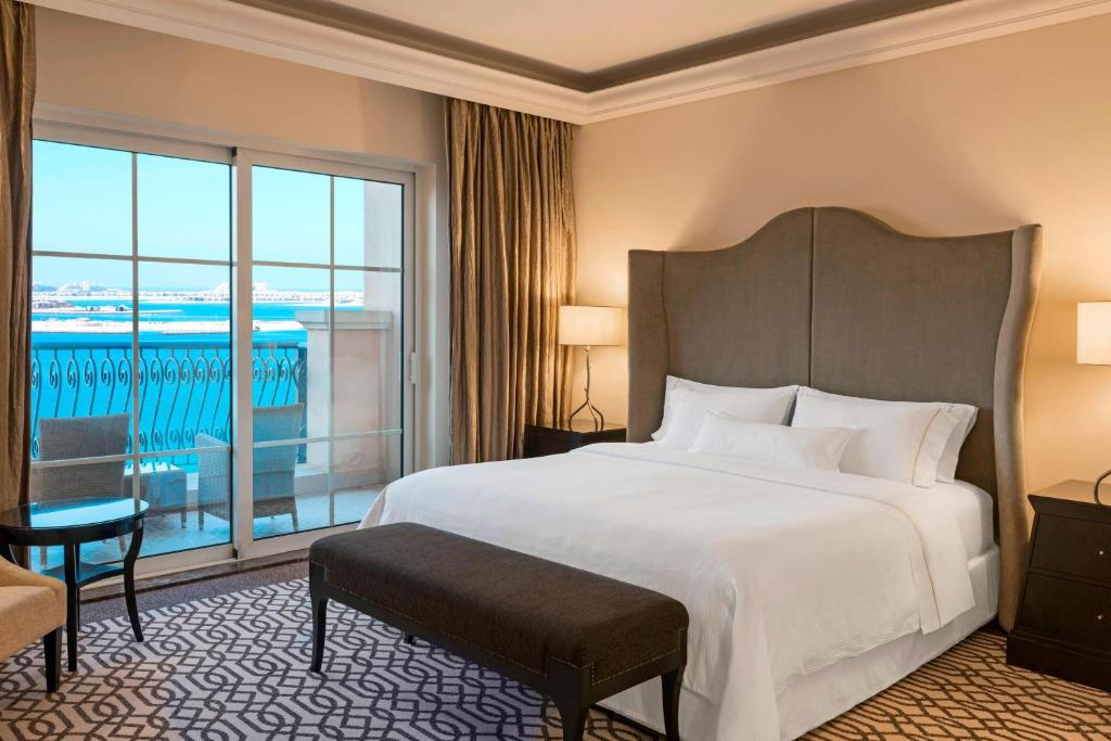 Дубай (пляжные отели) The Westin Dubai Mina Seyahi Beach Resort & Marina цены