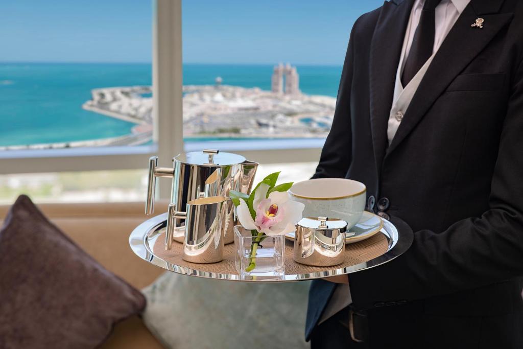 Горящие туры в отель The St. Regis Abu Dhabi Абу-Даби ОАЭ