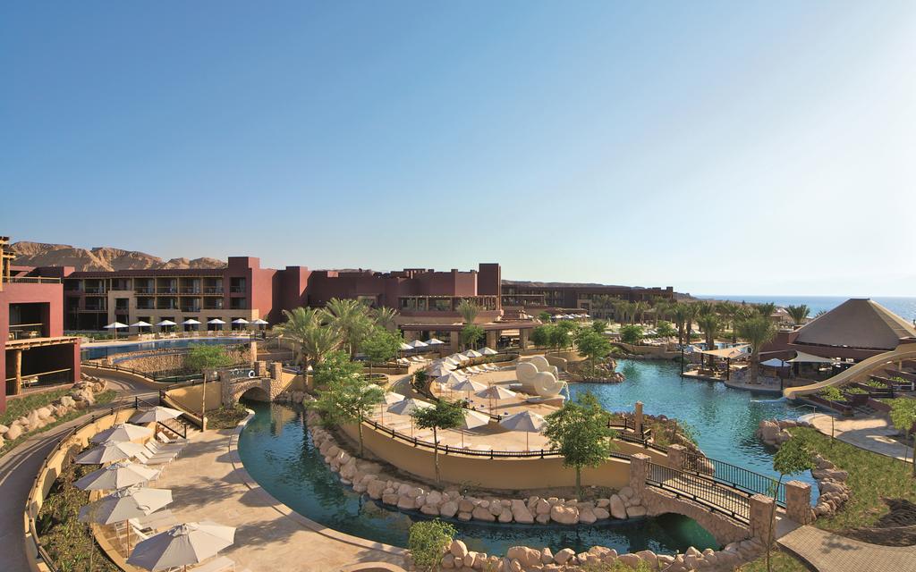 Отдых в отеле Movenpick Resort Tala Bay Aqaba Акаба