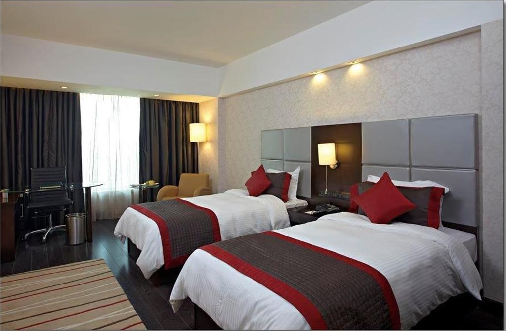 Отзывы гостей отеля Country Inn & Suites By Carlson Gurgaon Sec 29