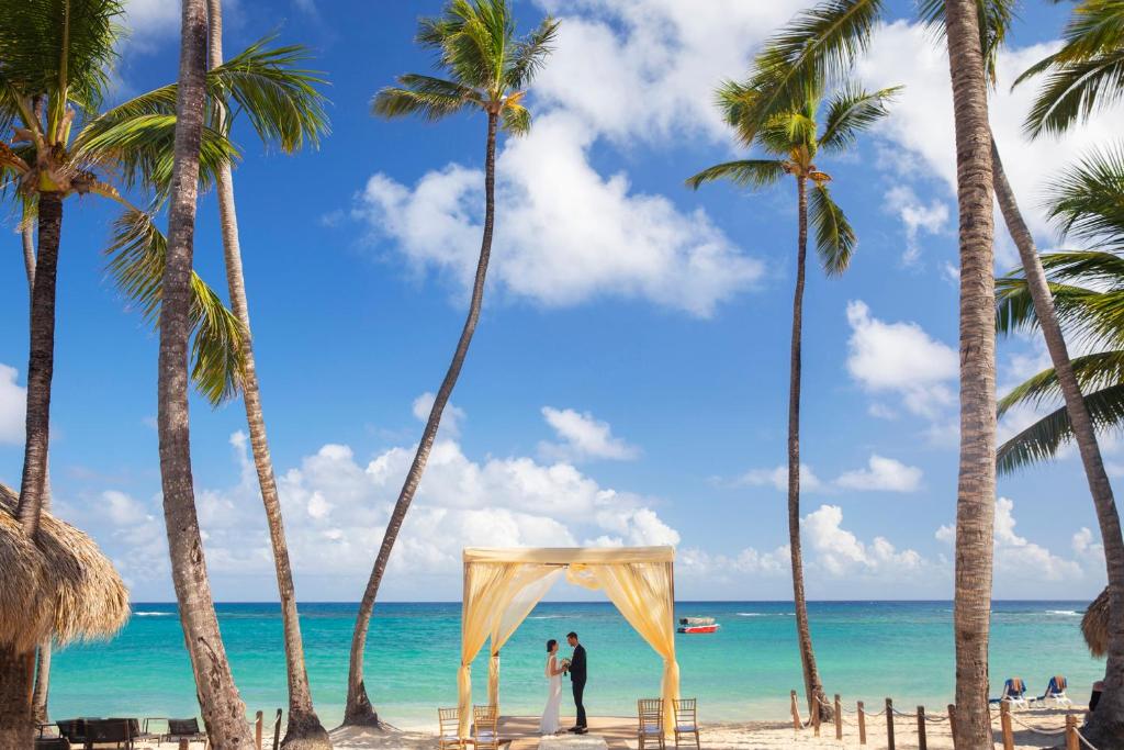 Цены в отеле Hideaway at Royalton Punta Cana, An Autograph Collection All-Inclusive Resort & Casino, Adults Only