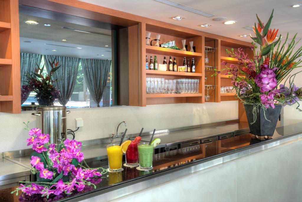 Сингапур Orchid Hotel
