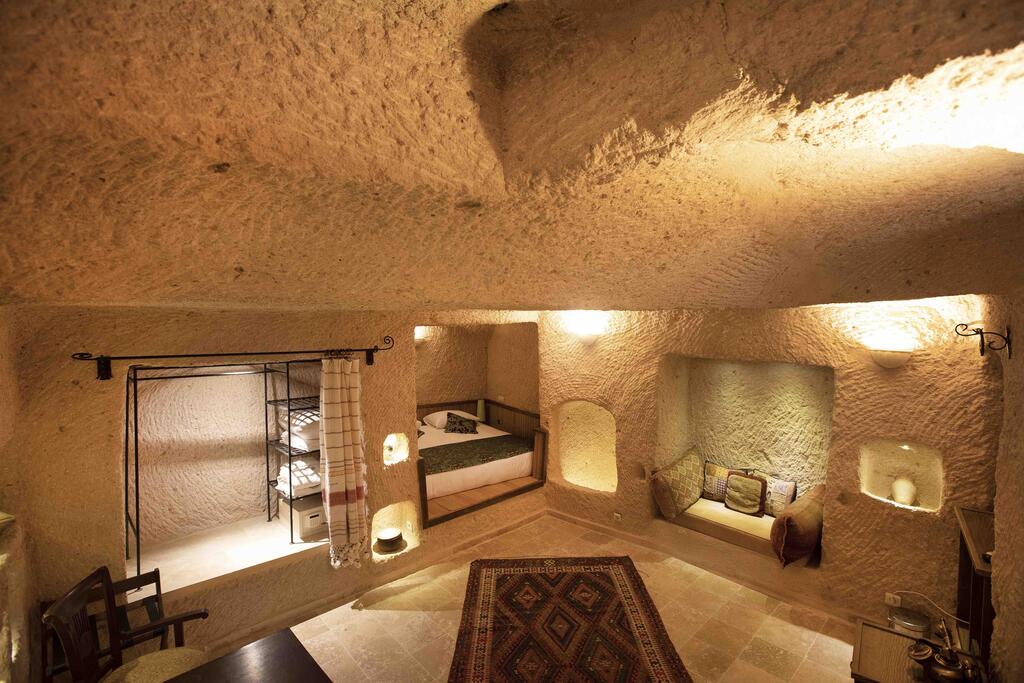 Selfie Cave Hotels Cappadocia цена
