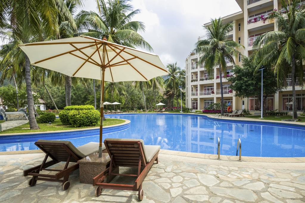 Hotel rest Golden Palm Resort Yalong Bay China