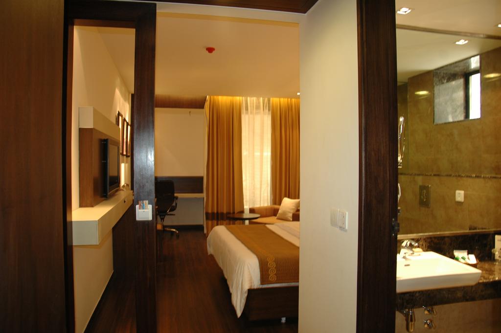 Відгуки про готелі Nehru Place