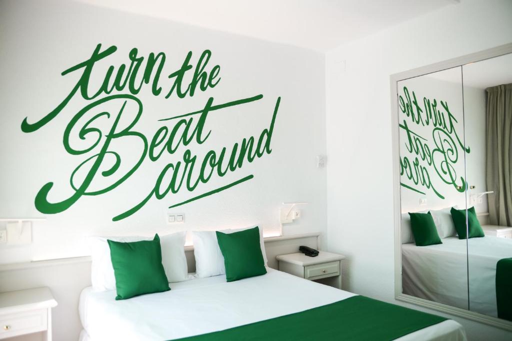 Beat Music Hotel (ex. Alegria Santa Cristina) Испания цены