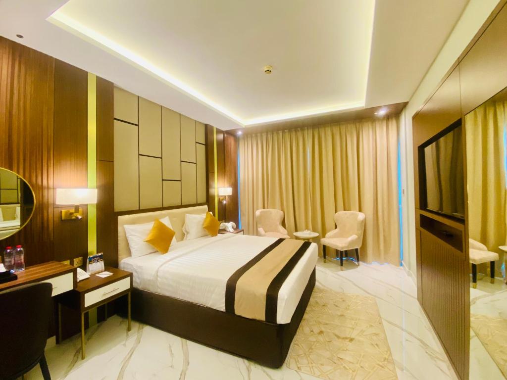 Відпочинок в готелі Golden Tulip Deira Hotel Дубай (місто)