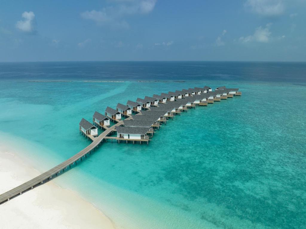 Тури в готель Amari Raaya Maldives Раа Атол
