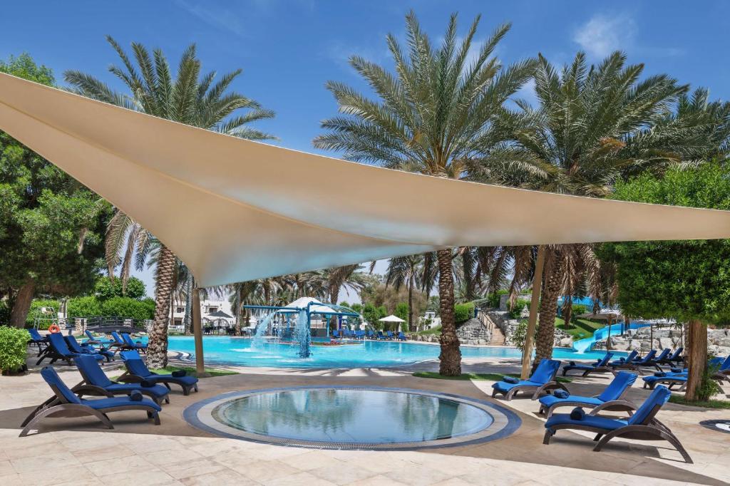 Radisson Blu Hotel & Resort, Al Ain фото и отзывы