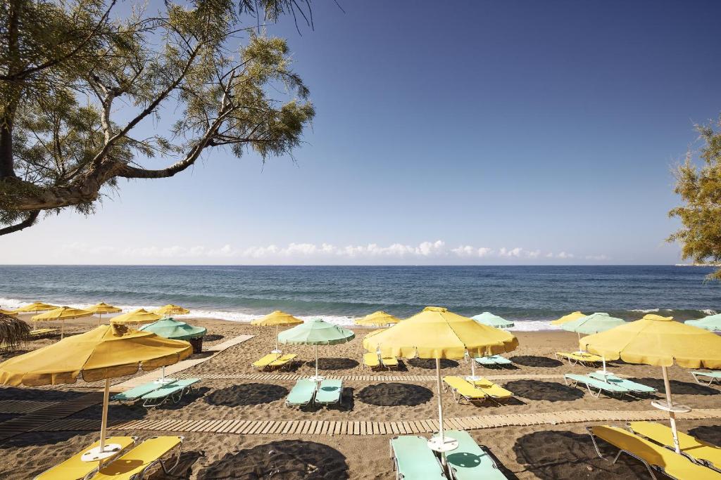 Tylissos Beach Hotel ціна