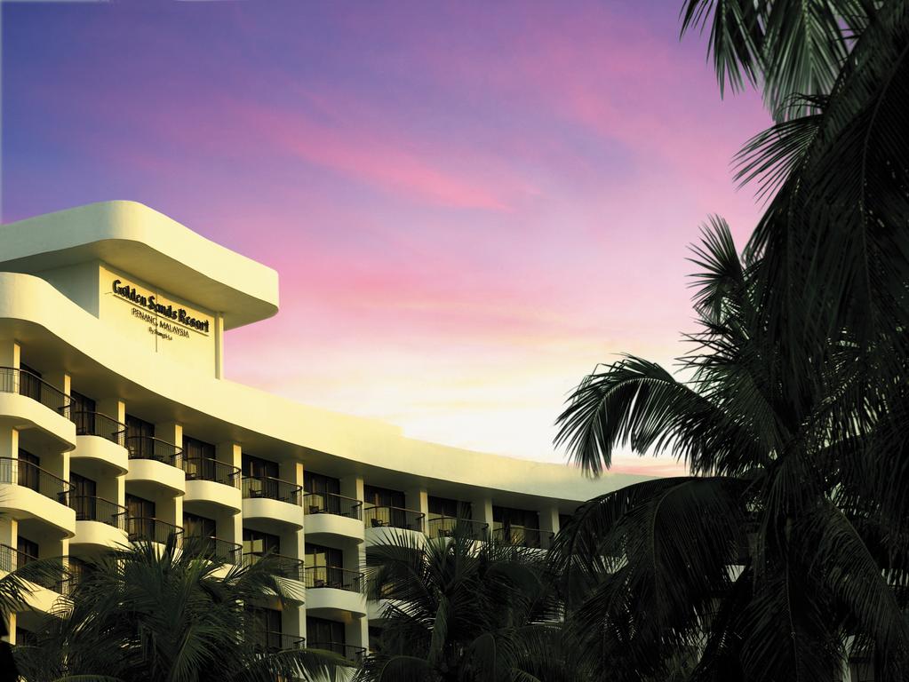 Отдых в отеле Shangri Las Golden Sands Resort