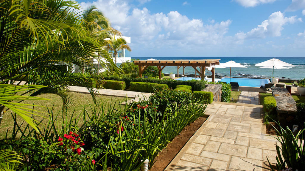 Тури в готель Leora Beachfront Apartments Маврикій Маврикій