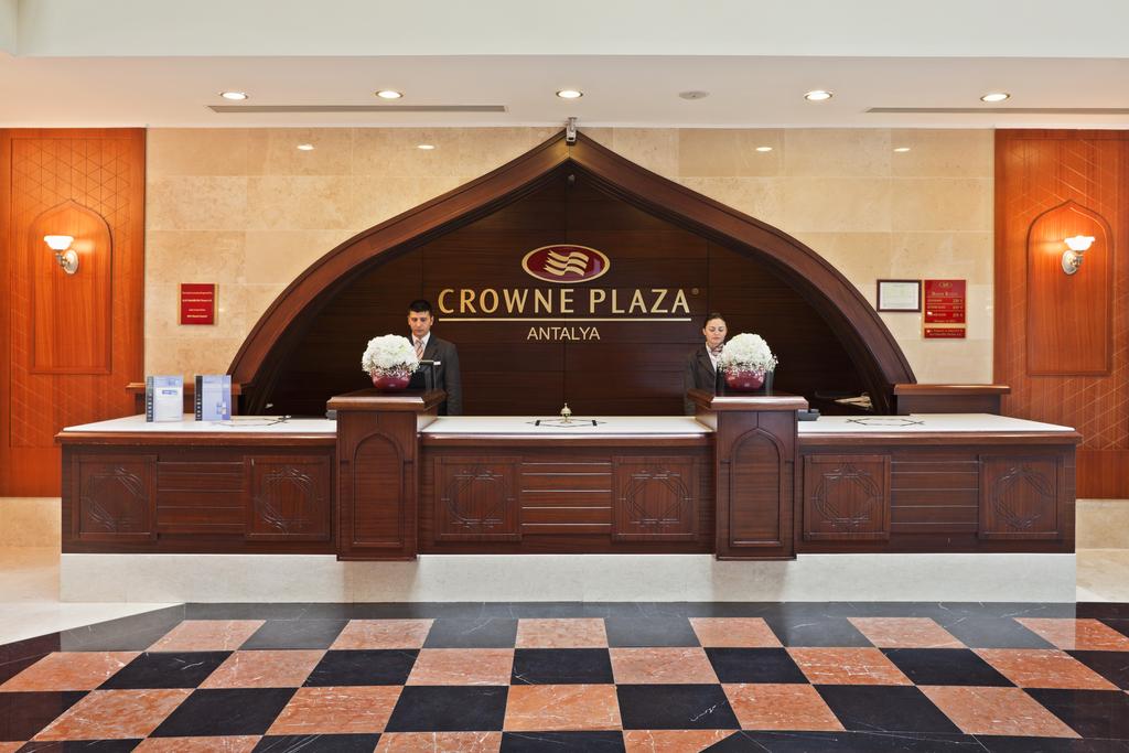 Горящие туры в отель Crowne Plaza Antalya Анталия