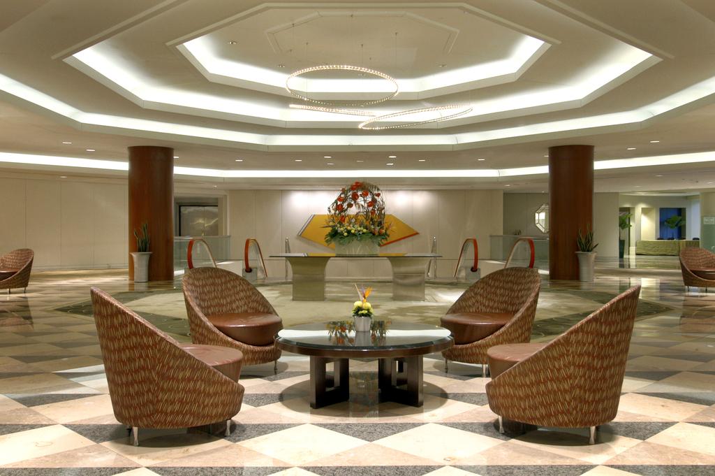 Горящие туры в отель Swissotel Stamford Сингапур Сингапур