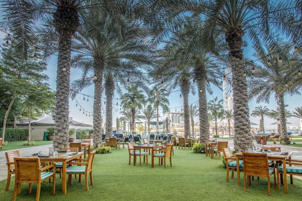 Doubletree By Hilton Dubai Jumeirah Beach, фотографии территории