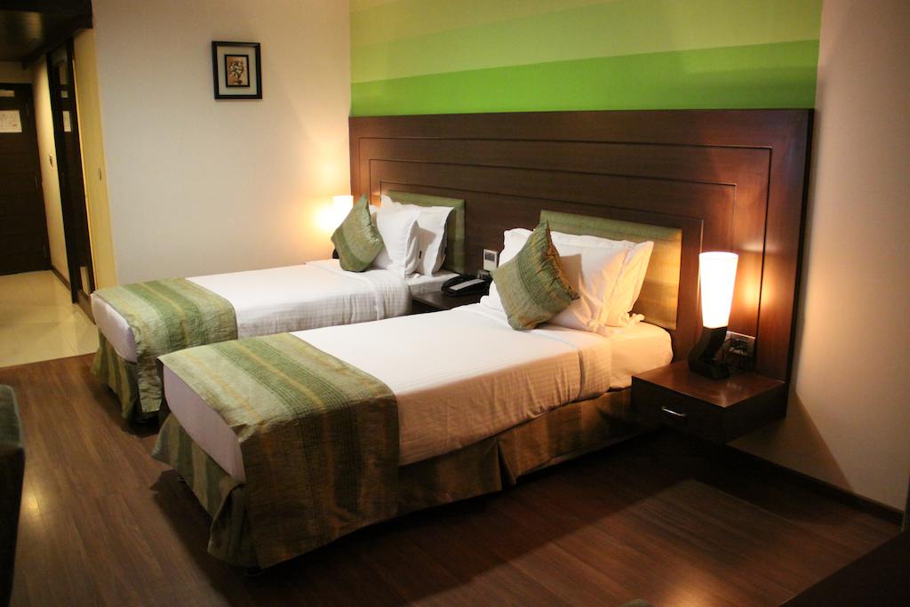 One Continent Hotel, Хайдарабад, фотографии туров