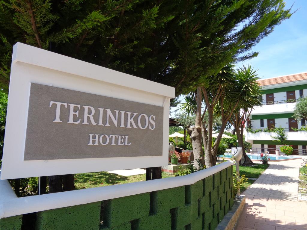Відпочинок в готелі Terinikos