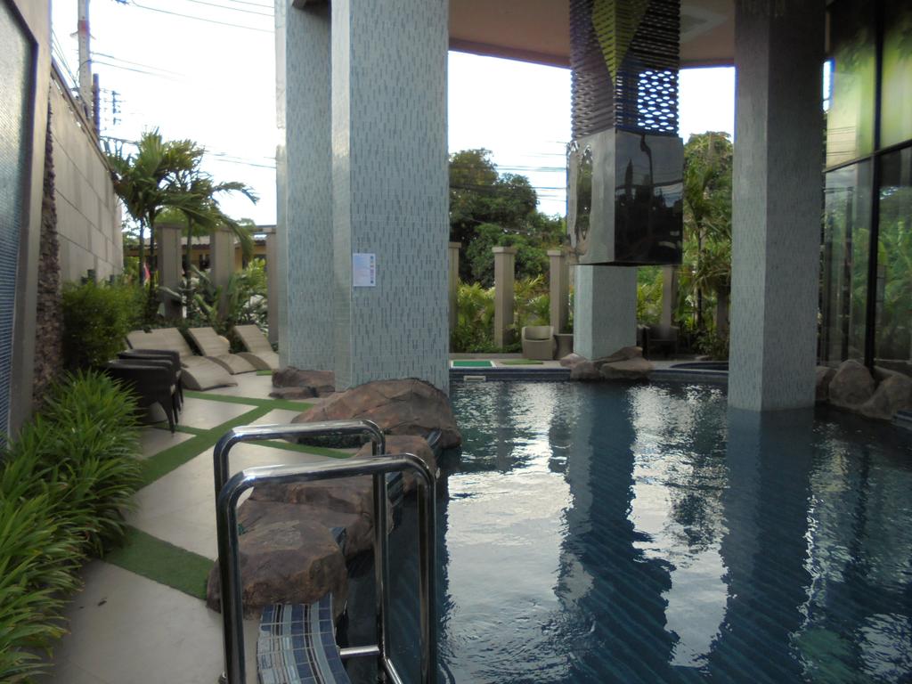 Відпочинок в готелі D Day Resotel Pattaya Пляж Паттайї