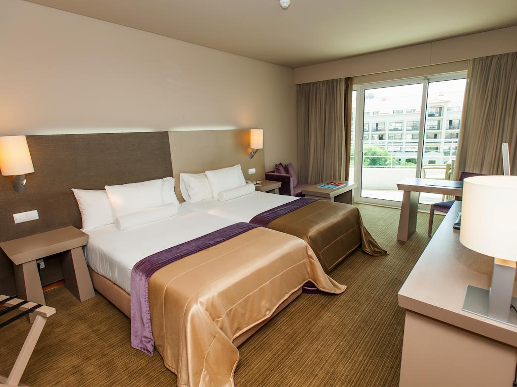 Ціни в готелі Melia Madeira Mare Resort & Spa