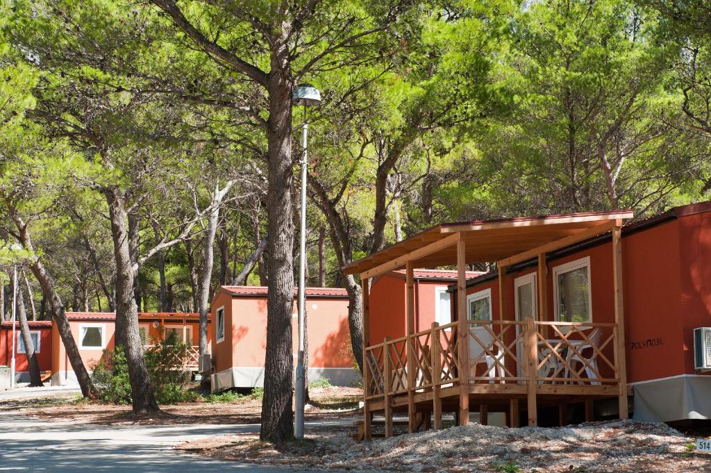 Горящие туры в отель Campsite Basko Polje Башка-Вода Хорватия