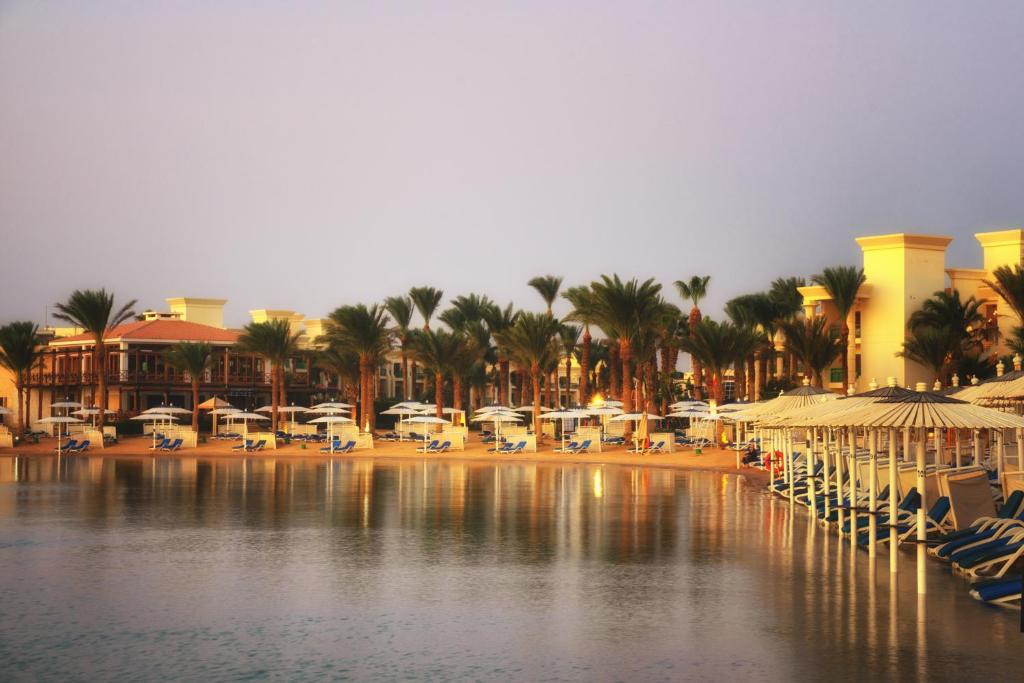 Oferty hotelowe last minute Swiss Inn Resort Hurghada (ex. Hilton Resort Hurghada) Hurghada Egipt