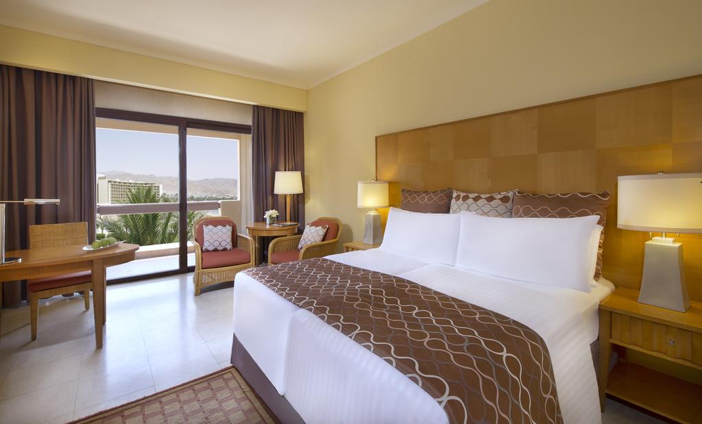 Intercontinental Aqaba Resort, фотографії території