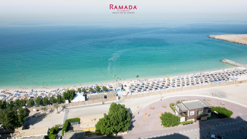 Ramada Beach Hotel Ajman, 4, фотографии