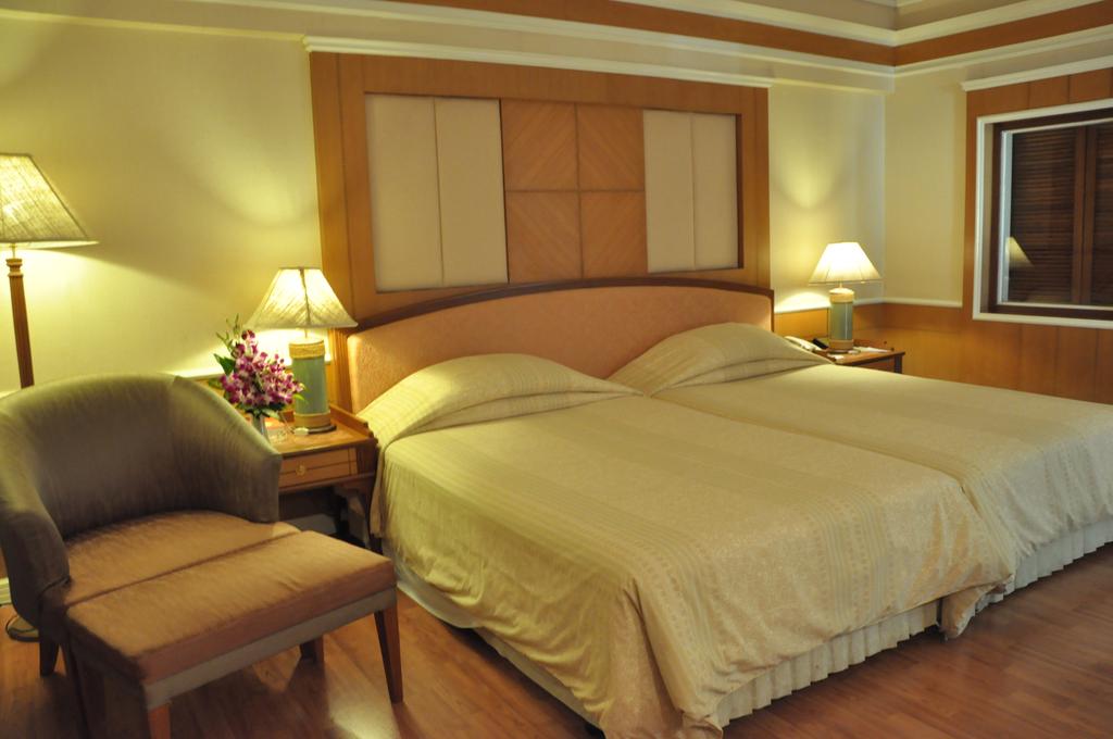 Ціни в готелі Asia Hotel Pattaya