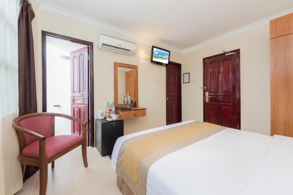 Відпочинок в готелі Champa Central Hotel Мале Мальдіви