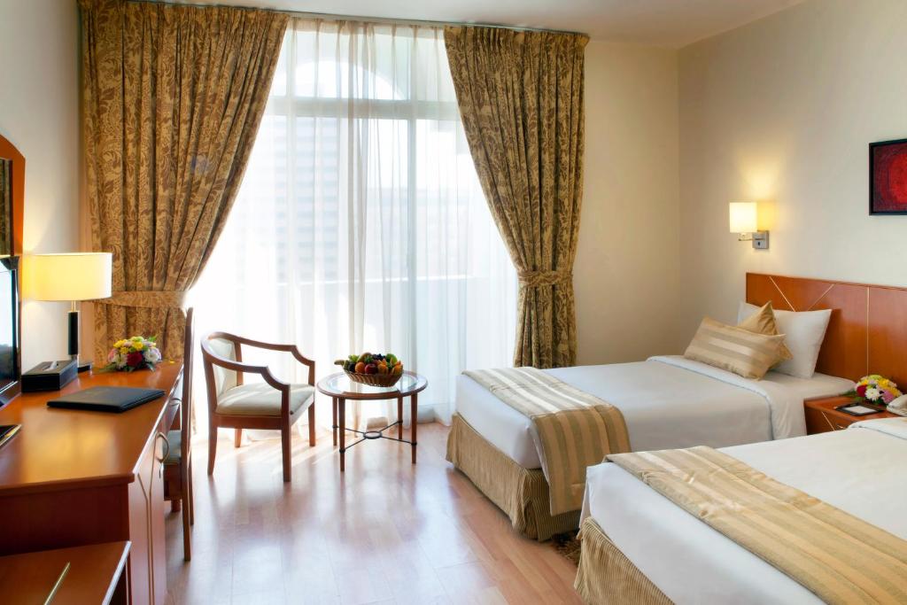 Відгуки про готелі Landmark Hotel Baniyas