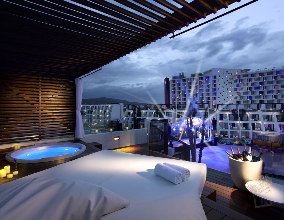 Oferty hotelowe last minute Hard Rock Hotel Ibiza Ibiza (wyspa) Hiszpania