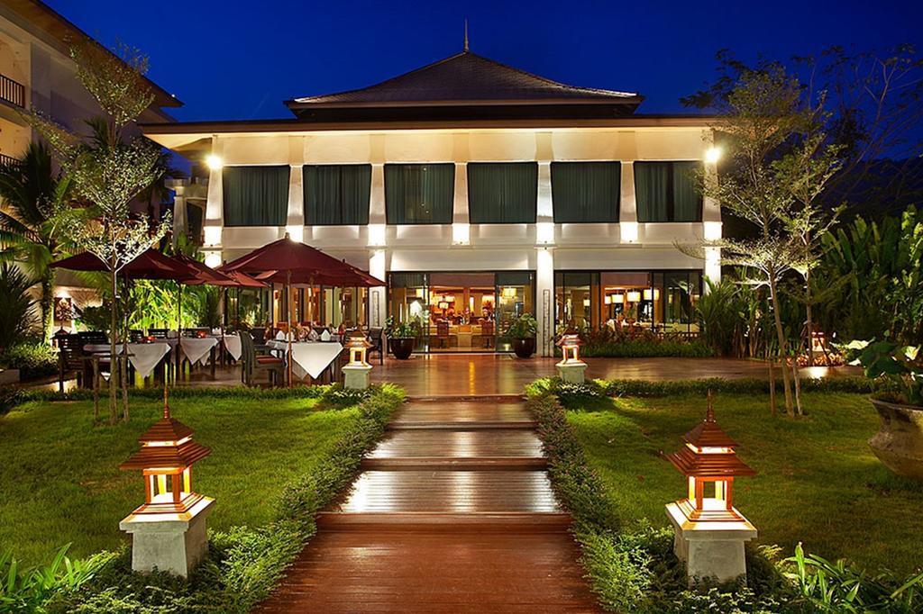 Naithonburi Resort, Таиланд