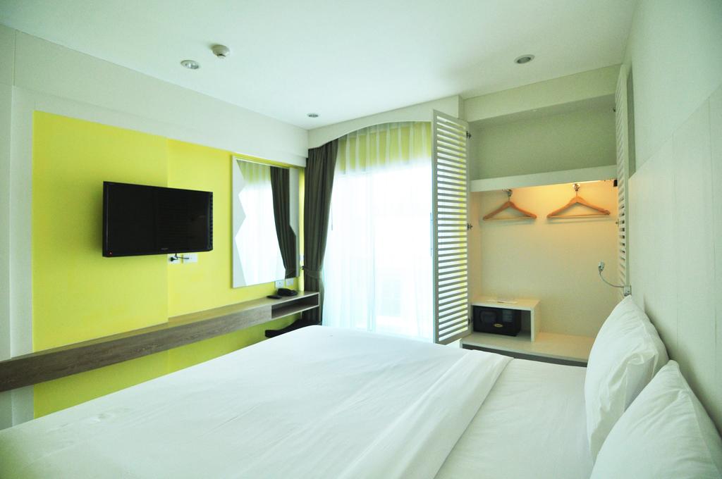 Hot tours in Hotel The Aim Patong Hotel Phuket