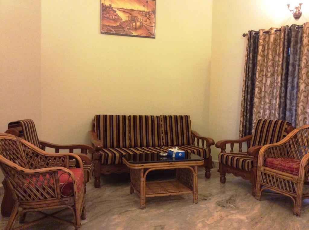 Відпочинок в готелі Leoney Resort Goa