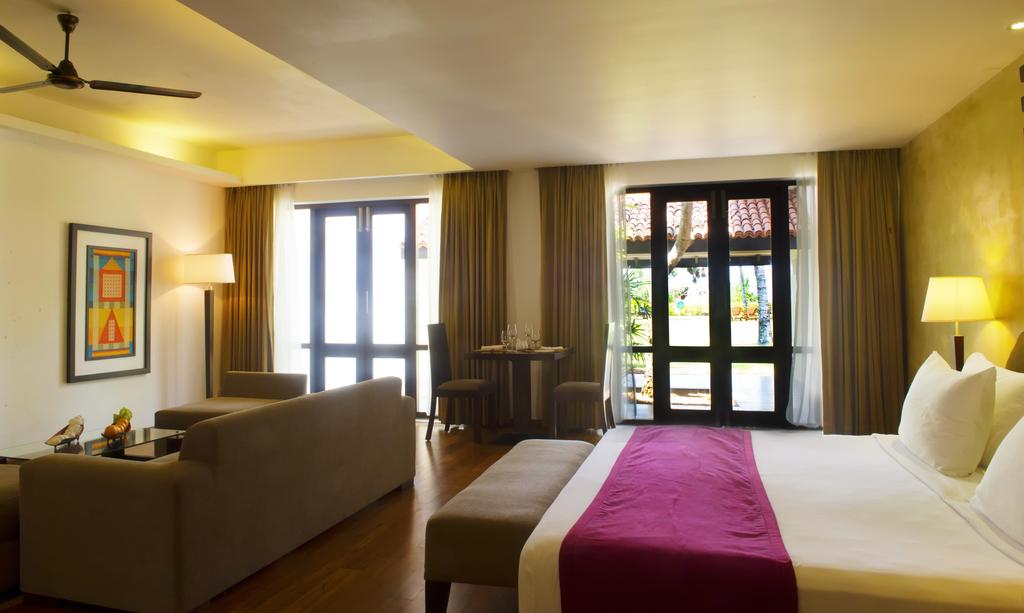 Відпочинок в готелі Avani Bentota Resort & Spa Бентота