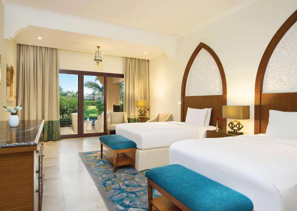 Відгуки про відпочинок у готелі, Doubletree by Hilton Resort & Spa Marjan Island
