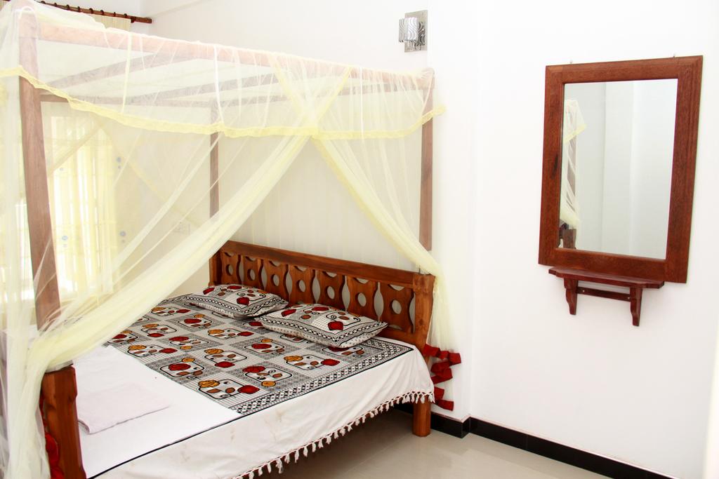 Горящие туры в отель Liyanage Resort Мирисса Шри-Ланка