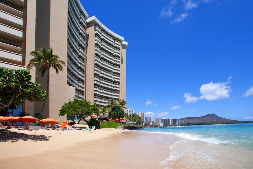 Hotel reviews, Sheraton Waikiki
